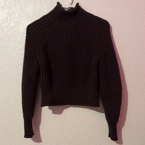 H&M cropped sweater